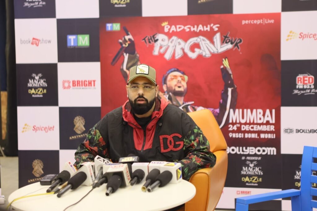 With his Paagal Tour kickstarting on 24th December 2022 in Mumbai at NSCI Dome, Worli, Badshah hosted a press Conference in Andheri, Mumbai to talk about the same! The tour goes through 8 cities in a span of 4 months ending on 18th March in Bengaluru. “An artist expresses, they don’t present themselves. It’s easier said than done, but that’s the challenge that I have taken up for the Paagal tour,” says Badshah.